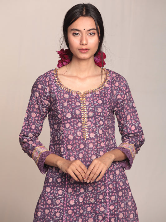 Jamni Parizaad Kurta