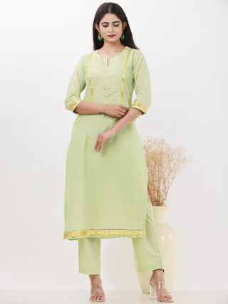 Parv Misha Set Of Kurta Pants Kota Dupatta