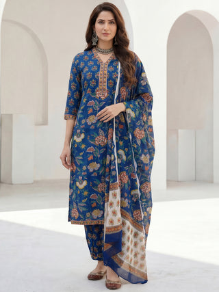 Gazal Sonam Set Of Kurta Pants Dupatta