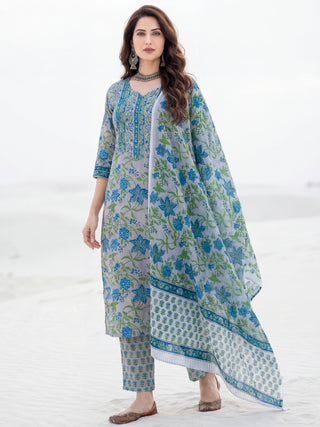 Aina Chitra Set Of Kurta Pants Dupatta