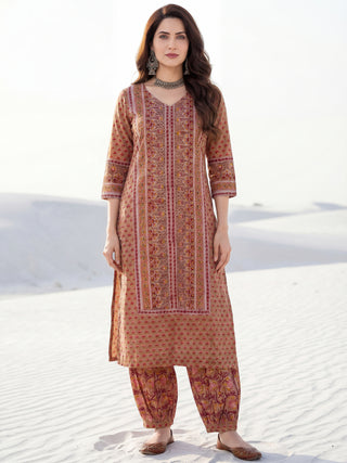 Gazal Suhani Set Of Kurta Pants Dupatta