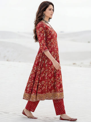 Gazal Roopa Set Of A Line Kurta Pants Dupatta