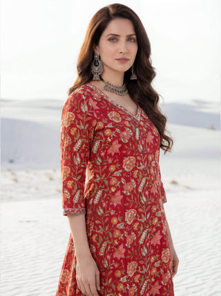 Gazal Roopa Set Of A Line Kurta Pants Dupatta