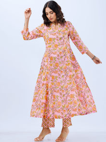 Aina Samah Set Of Kali Kurta Pants Dupatta