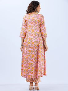 Aina Samah Set Of Kali Kurta Pants Dupatta