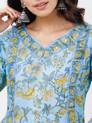 Aina Prerna Set Of Kurta Pants Kota Dupatta