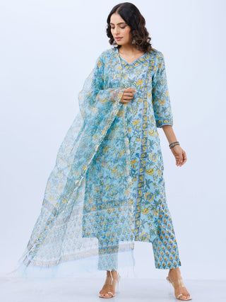 Aina Prerna Set Of Kurta Pants Kota Dupatta