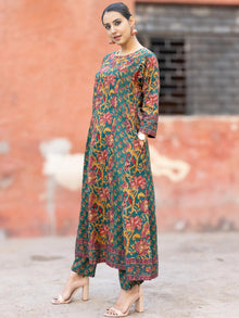 Roz Misha Set Of Kali Kurta Pants Dupatta