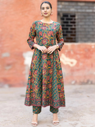 Roz Misha Set Of Kali Kurta Pants Dupatta