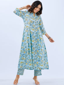 Aina Nagma Set Of Kali Kurta Pants Dupatta
