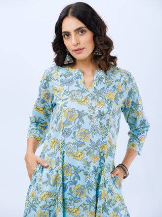 Aina Nagma Set Of Kali Kurta Pants Dupatta