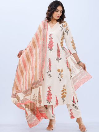 Aina Beena Set Of Kurta Pants Kota Dupatta