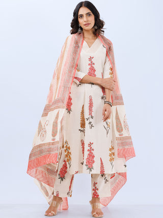 Aina Beena Set Of Kurta Pants Kota Dupatta