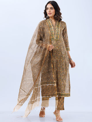 Aina Divya Set Of Kurta Pants Kota Dupatta