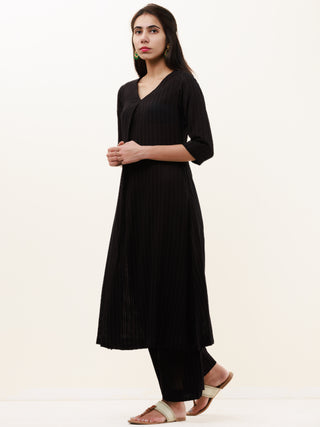 Roz Pari Set Of Kurta Pants Kota Dupatta