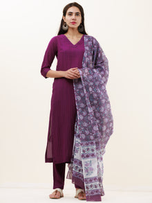 Roz Meenal Set Of Kurta Pants Kota Dupatta