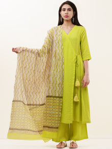 Roz Karuna Set Of Kurta Pants Kota Dupatta
