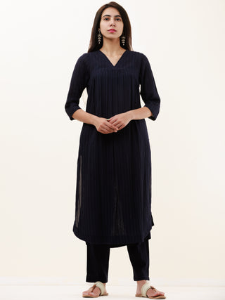 Roz Sunaina Set Of Kurta Pants Kota Dupatta