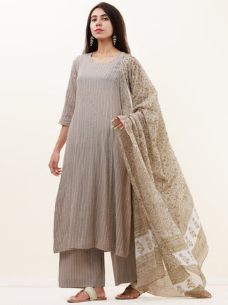 Roz Tara Set Of Kurta Pants Kota Dupatta