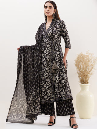 Utsav Raas Set Of Angrakha Kurta Pants Dupatta