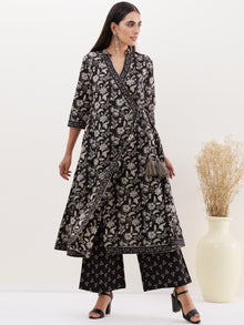 Utsav Raas Set Of Angrakha Kurta Pants Dupatta