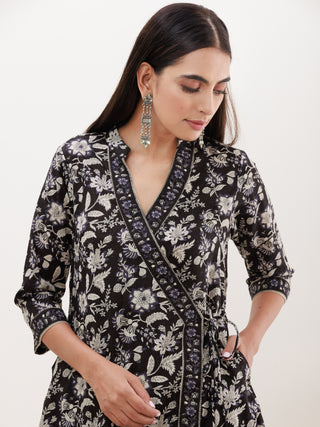 Utsav Raas Set Of Angrakha Kurta Pants Dupatta