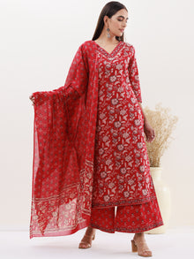 Utsav Raina Set Of Kurta Palazzo Dupatta