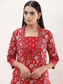 Utsav Parizaad Set Of Kurta Afghani Pants Dupatta