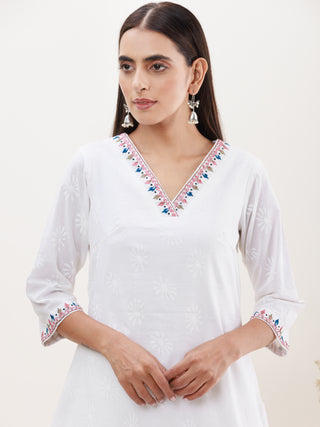 Gulmarg Raina Set Of Kurta Pants Dupatta