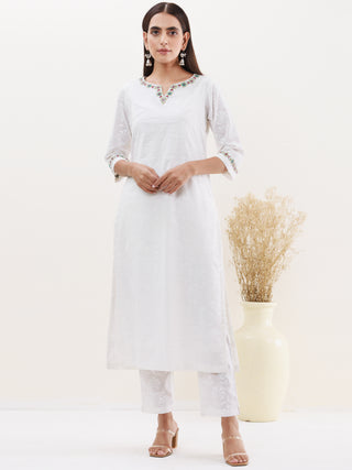 Gulmarg Rutba Set Of Kurta Pants Dupatta