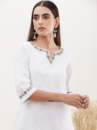 Gulmarg Rutba Set Of Kurta Pants Dupatta