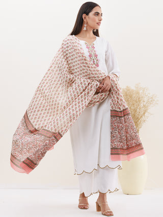 Gulmarg Saima Set Of Kurta Pants Dupatta