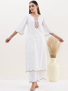 Gulmarg Beena Set Of Kurta & Pants