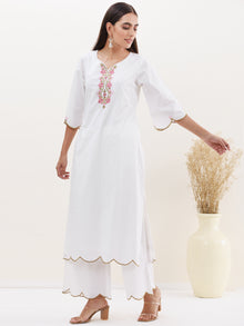 Gulmarg Beena Set Of Kurta & Pants