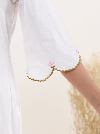 Gulmarg Nisha Set Of Kurta Pants Dupatta