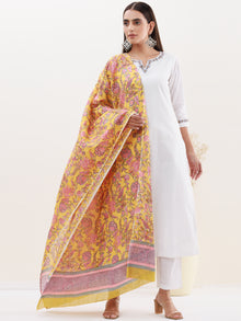 Gulmarg Rasam Set Of Kurta Pants Dupatta