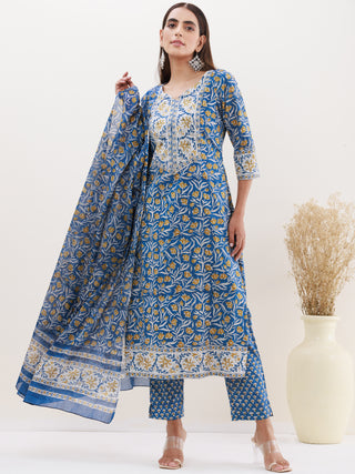 Utsav Raima Set Of Kurta Pants Dupatta