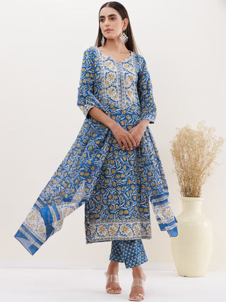 Utsav Raima Set Of Kurta Pants Dupatta