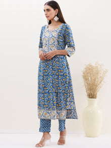 Utsav Raima Set Of Kurta Pants Dupatta
