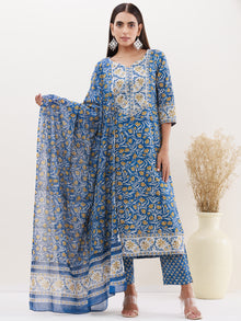 Utsav Raima Set Of Kurta Pants Dupatta