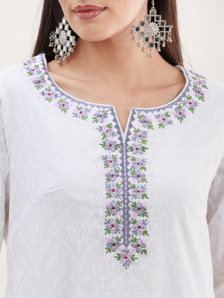 Gulmarg Diksha Set Of Kurta Pants Dupatta