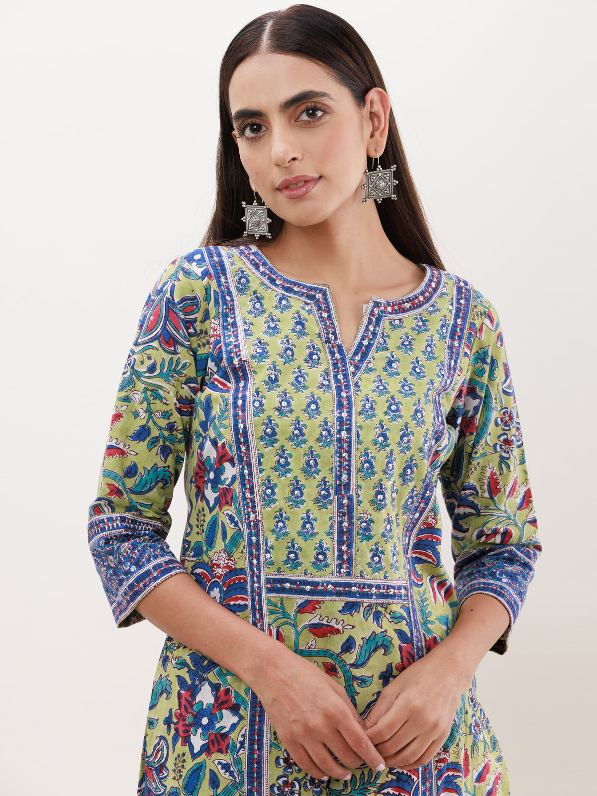 Gazal Fiza Straight Kurta