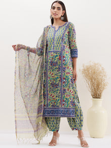 Gazal Fiza Set Of Kurta Afghani Pants Dupatta