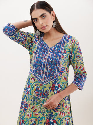 Gazal Raina Straight Kurta