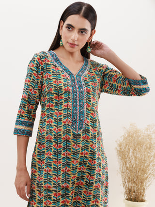 Gazal Diva Straight Kurta