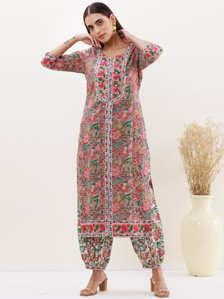 Gazal Aina Straight Kurta