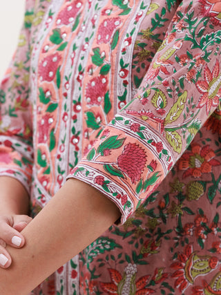 Gazal Aina Straight Kurta