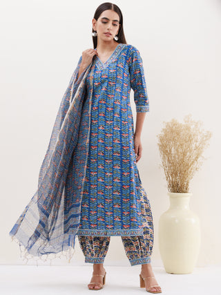 Gazal Nazmil Set Of Kurta Salwar Pants Kota Doria Dupatta