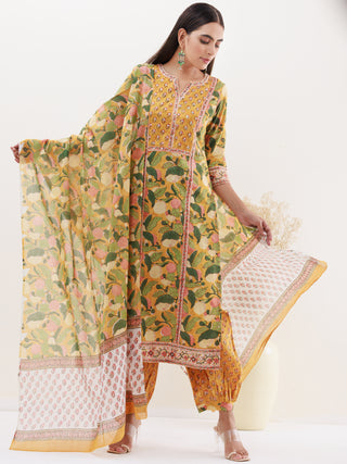 Utsav Amaira Set Of Kurta Afghani Pants Dupatta