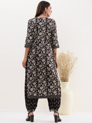 Utsav Fida Set Of Kurta Pants Afghani Dupatta